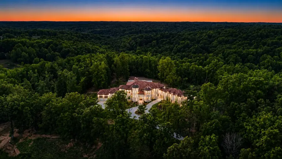 7948 Daugherty Capley Rd, Primm Springs, TN 38476 - #2