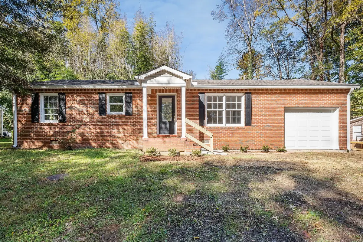 108 Dellwood Ln, McMinnville, TN 37110 - #1