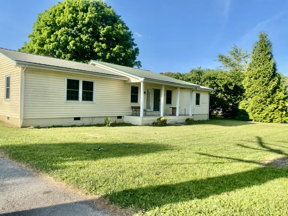 5060 Shelbyville Rd, McMinnville, TN 37110 - #1