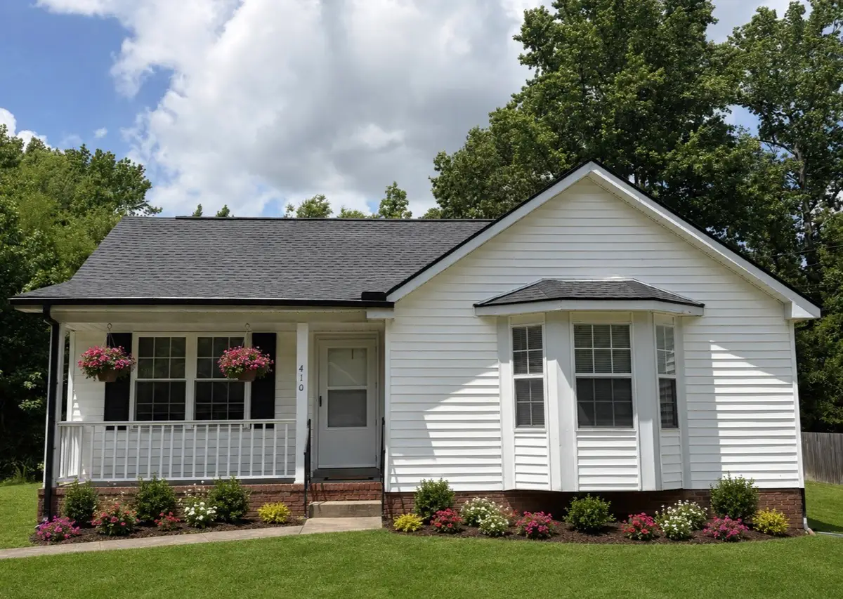 410 Roselawn Dr, Clarksville, TN 37042 - #1