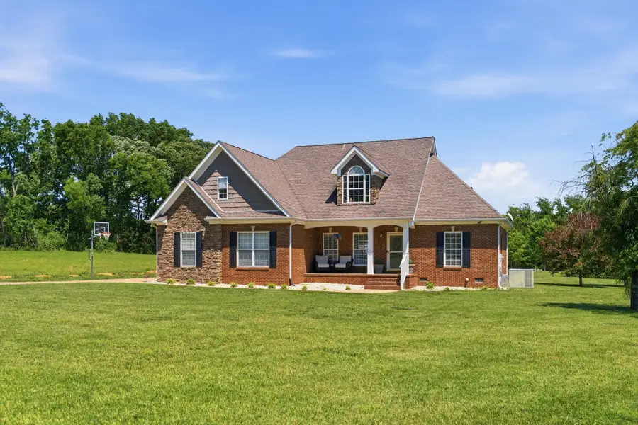 6610 Old Zion Rd, Columbia, TN 38401 - #2