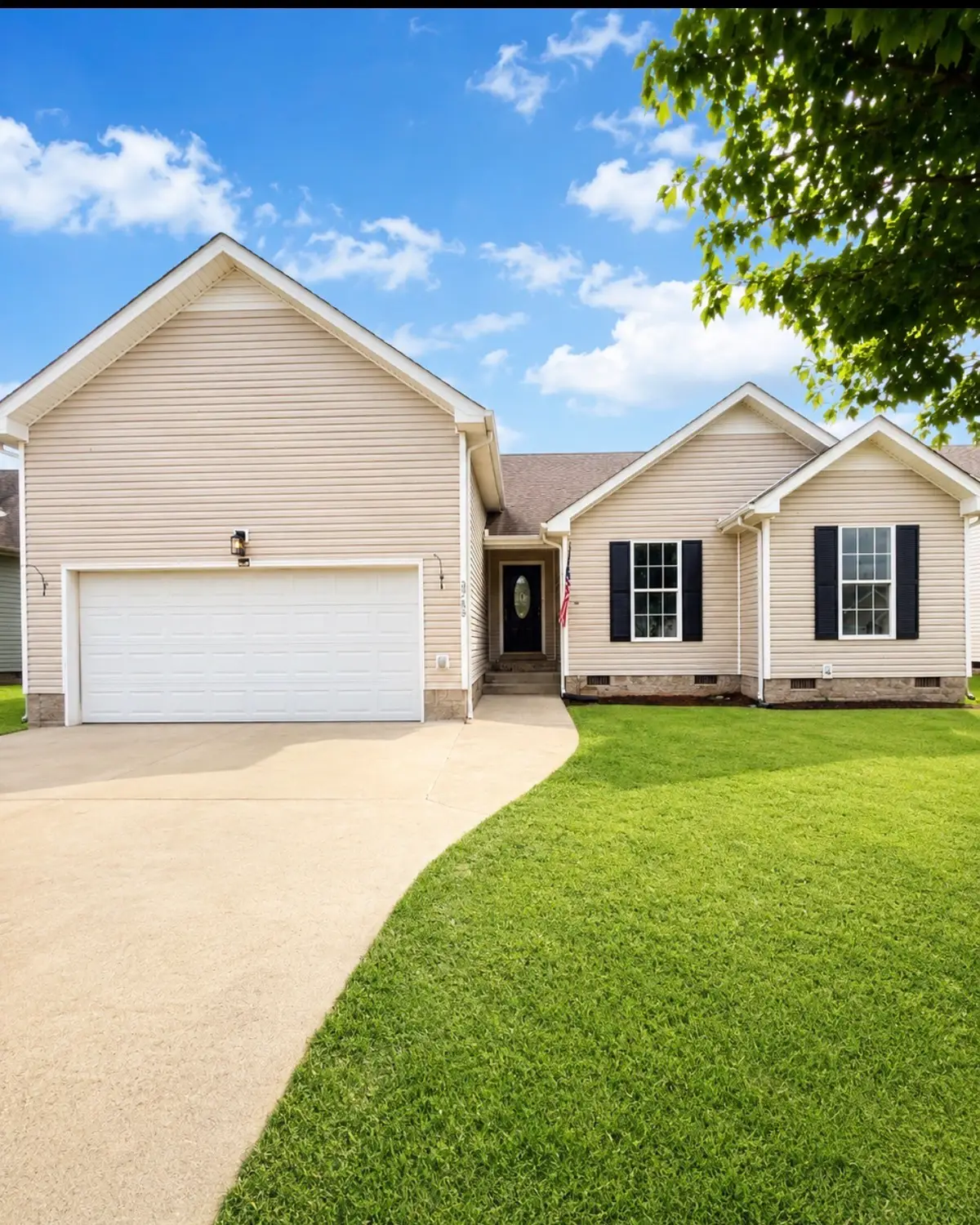 3706 Nadia Dr, Clarksville, TN 37040 - #1