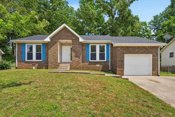 1217 Verkler Dr, Clarksville, TN 37042