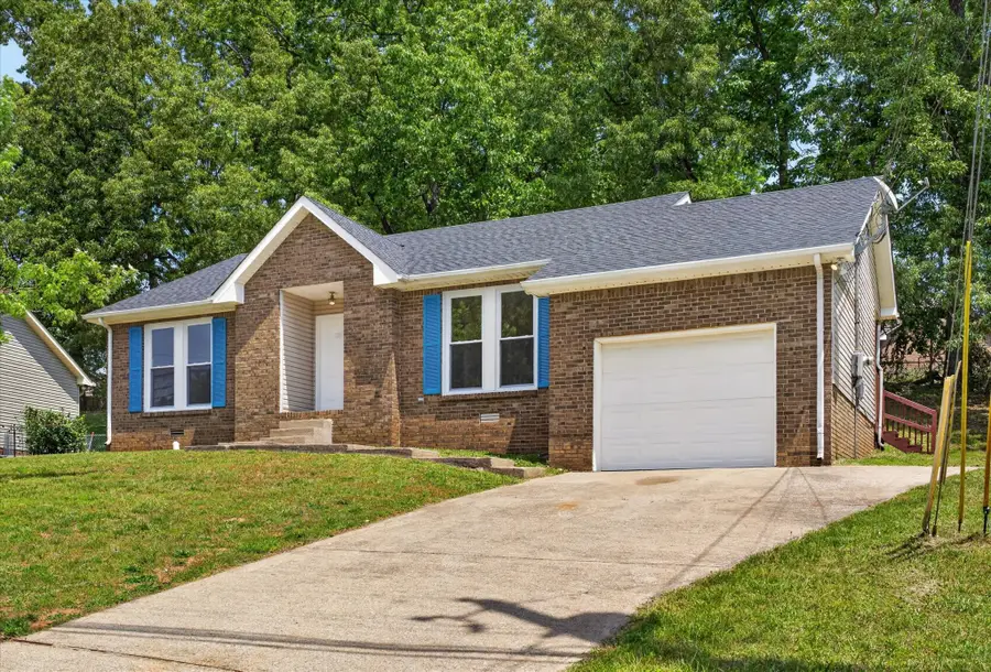 1217 Verkler Dr, Clarksville, TN 37042 - #2