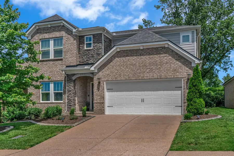 4937 Riverbank Dr, Hermitage, TN 37076 - #2