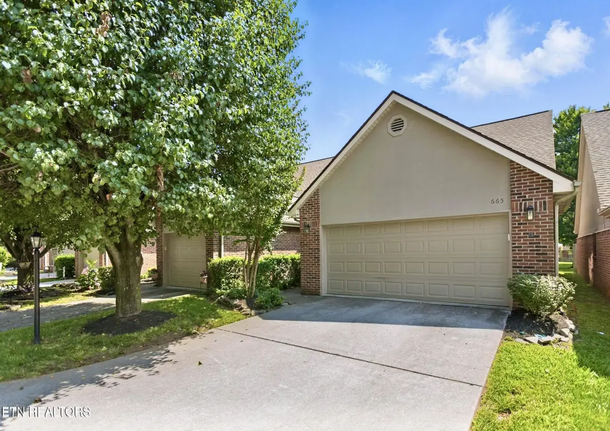 665 Farragut Commons Drive, Knoxville, TN 37934 - #1