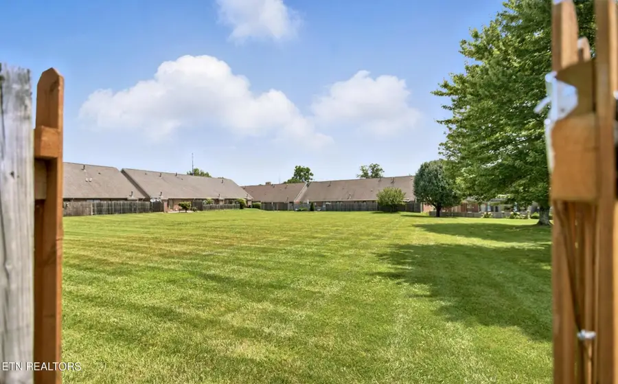 665 Farragut Commons Drive, Knoxville, TN 37934 - #3