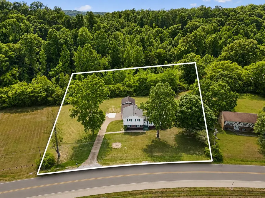 165 Harpeth View Trl, Kingston Springs, TN 37082 - #2