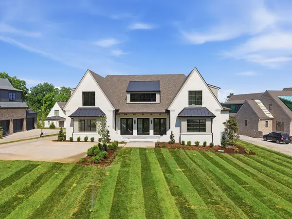 4520 Belmont Park Ter, Nashville, TN 37215