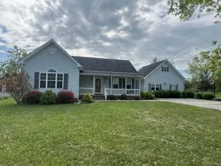 288 Fox Run Ln, Lafayette, TN 37083
