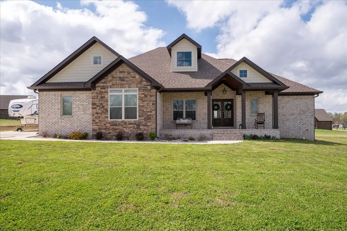 114 Hurst Dr, Leoma, TN 38468 - #1