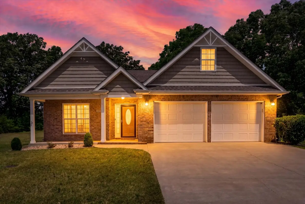 273 Turnberry Cir, Clarksville, TN 37043 - #1