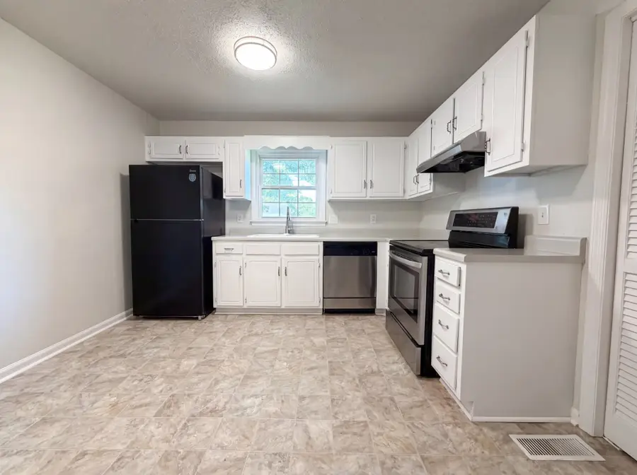 1531 Stone Hill Rd, Mount Juliet, TN 37122 - #2