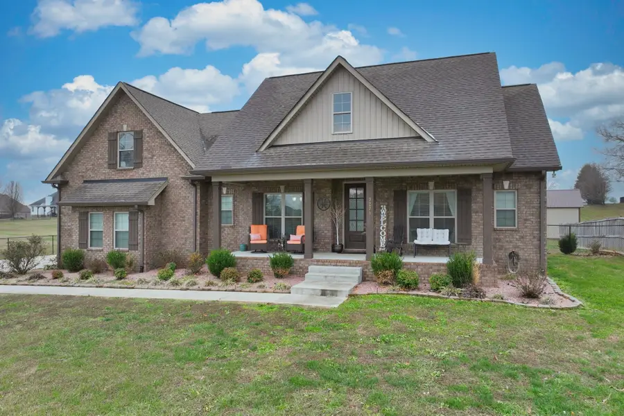 727A N Russell St, Portland, TN 37148 - #2