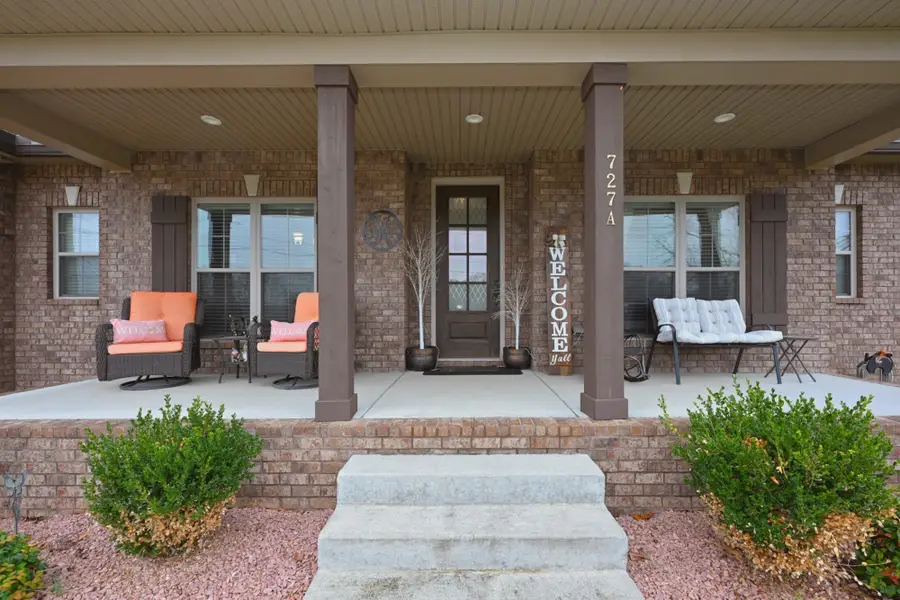 727A N Russell St, Portland, TN 37148 - #3