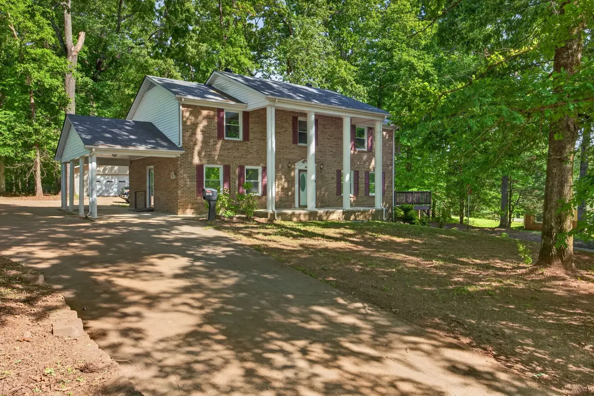 1342 Holladay Rd, Cookeville, TN 38501 - #1