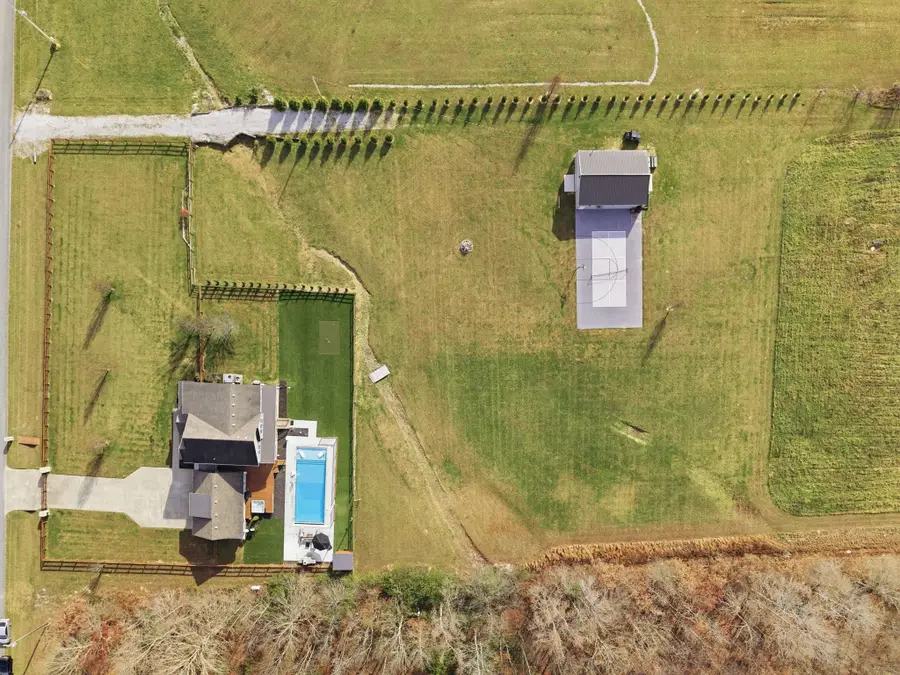 246 Teal Ln, Manchester, TN 37355 - #2