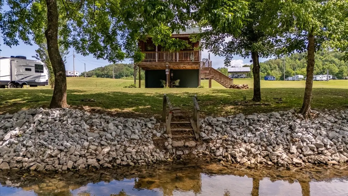194 Creekside Ln, Westpoint, TN 38486 - #1