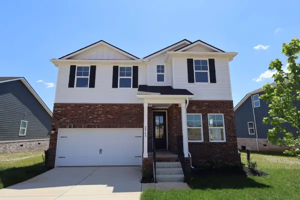 2945 Sharpstone Drive, Columbia, TN 38401