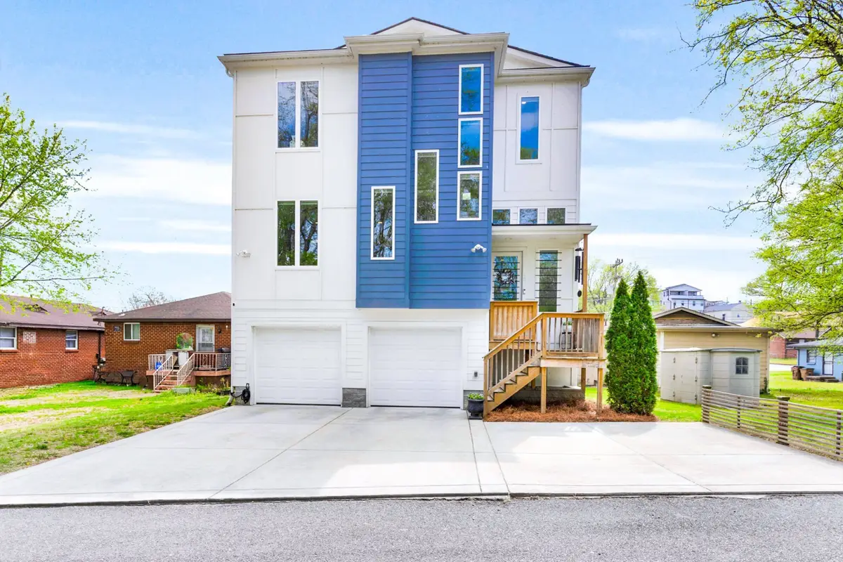 40 Hubbard St, Nashville, TN 37210 - #1
