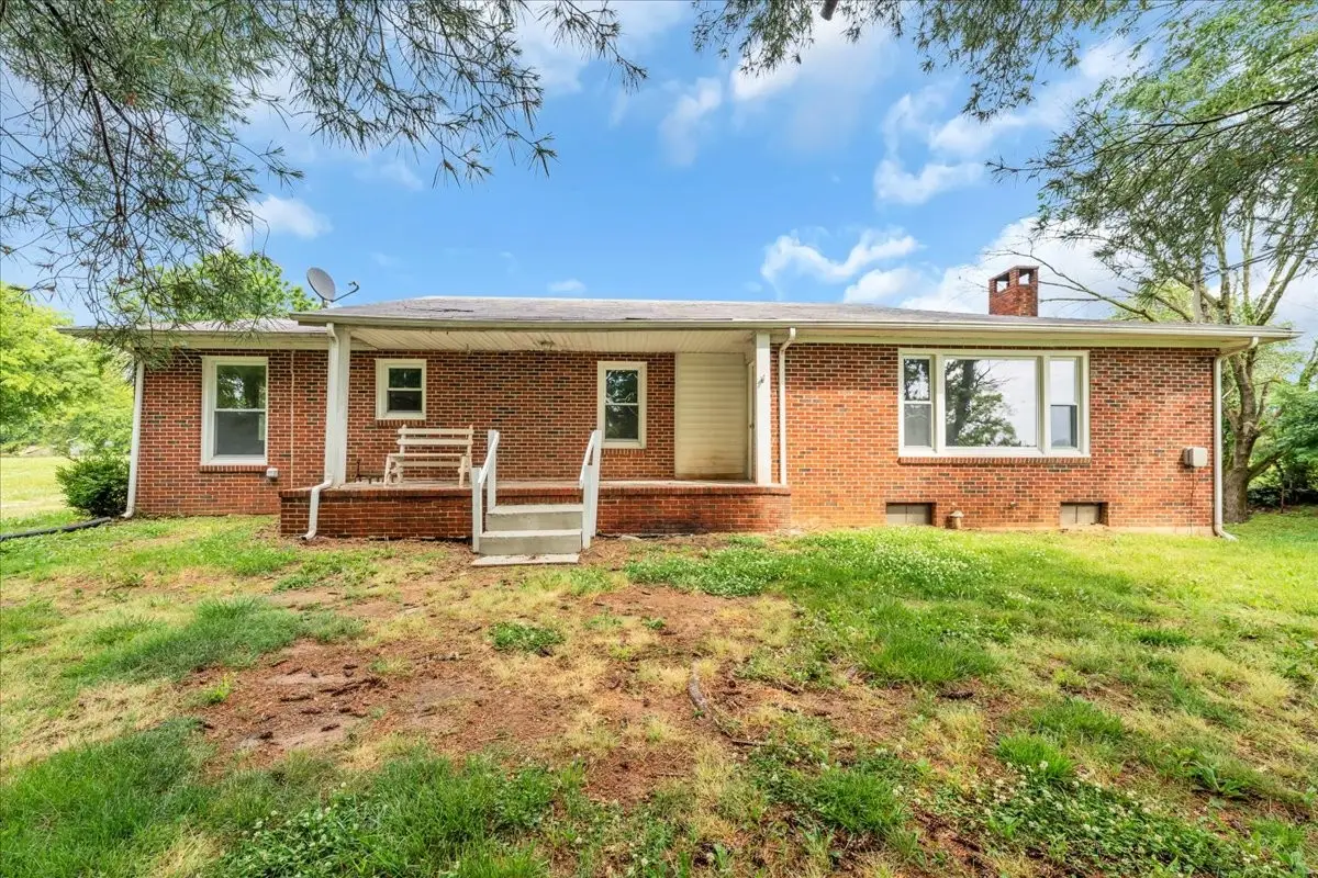 30 Jd Ring Rd, Hillsboro, TN 37342 - #1
