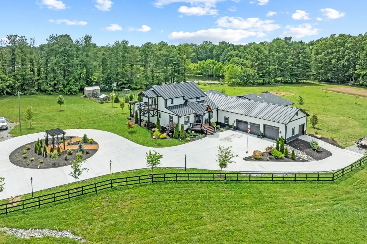 3358 Plateau Rd, Crossville, TN 38571 - #1