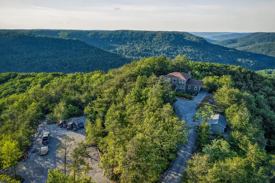 275 Buckeye Ln, Wilder, TN 38589 - #2