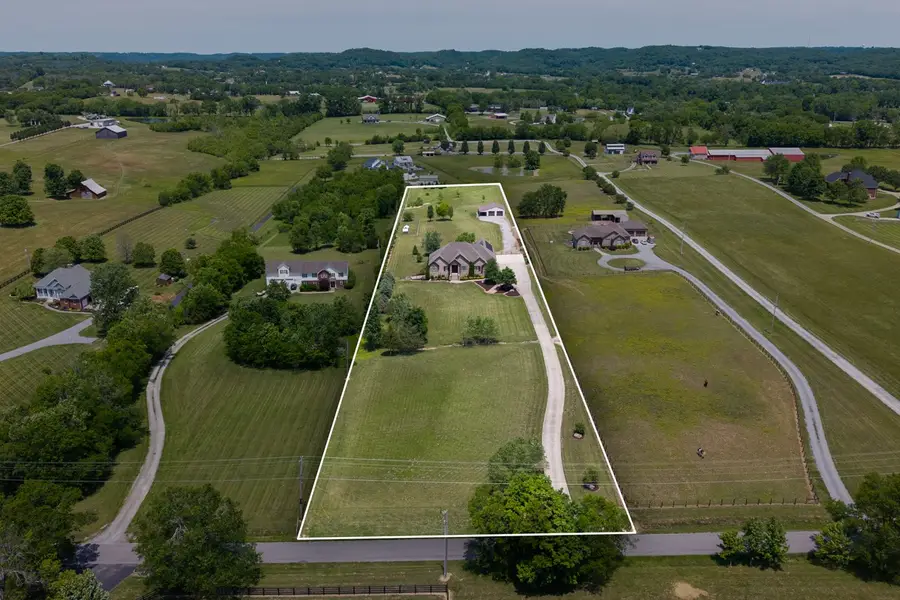 1196 Liberty Ln, Gallatin, TN 37066 - #3