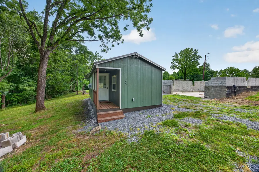 175 Harris Ln, Cookeville, TN 38501 - #3