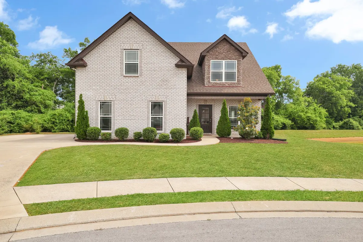 5152 Cedar Retreat Dr, Murfreesboro, TN 37129 - #1