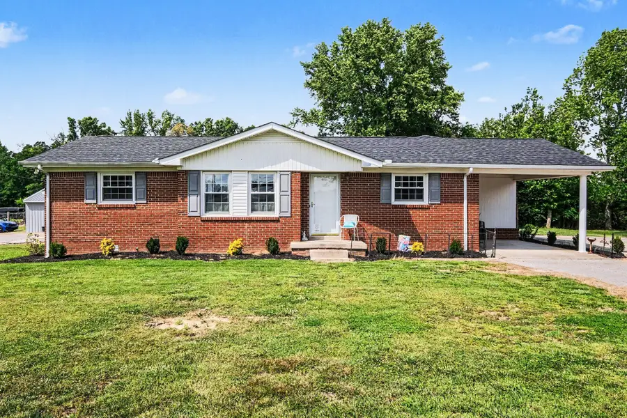 524 Elm St, Smithville, TN 37166 - #2
