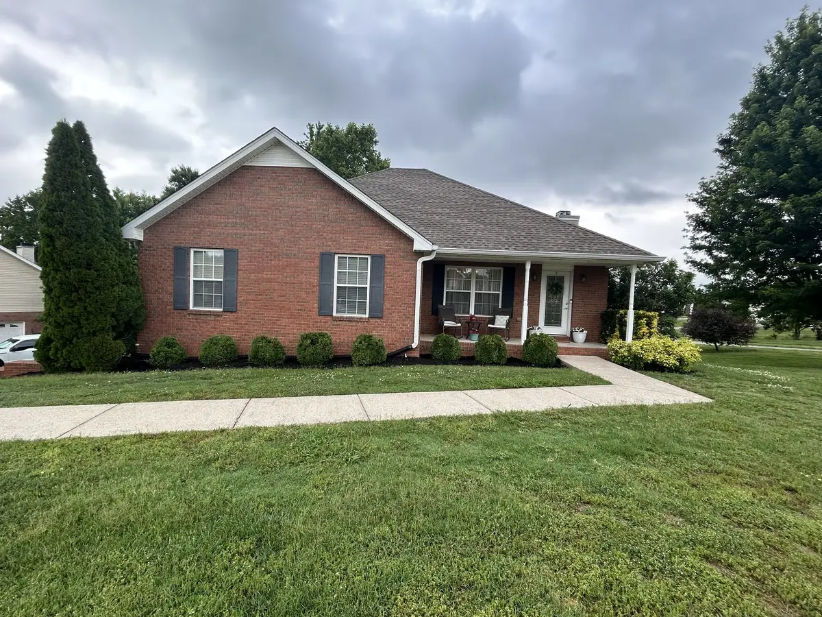 278 Janet Dr, Pleasant View, TN 37146 - #1