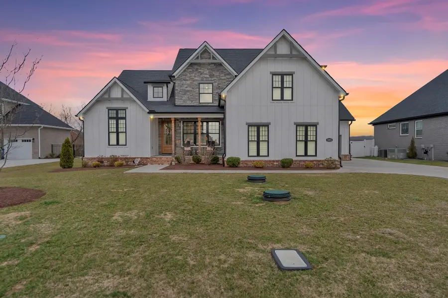 3806 Carriage Dr, Murfreesboro, TN 37128 - #2