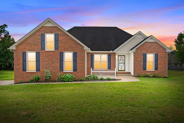 624 Fieldstone Court, Clarksville, TN 37040