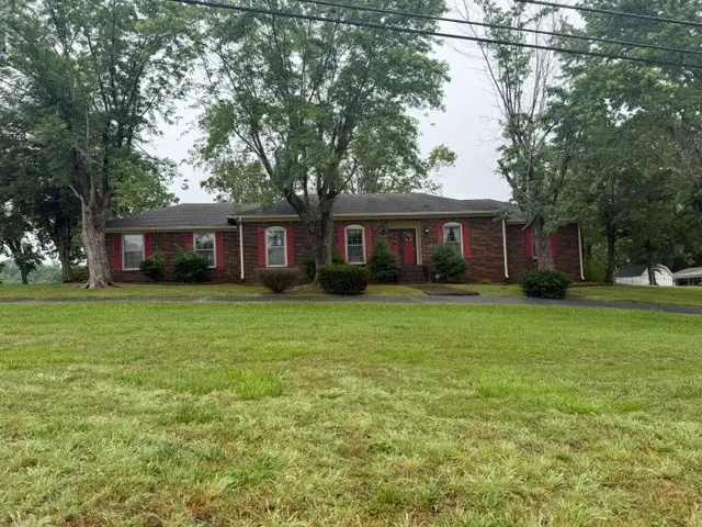 1202 Sycamore Valley Rd, Ashland City, TN 37015 - #1