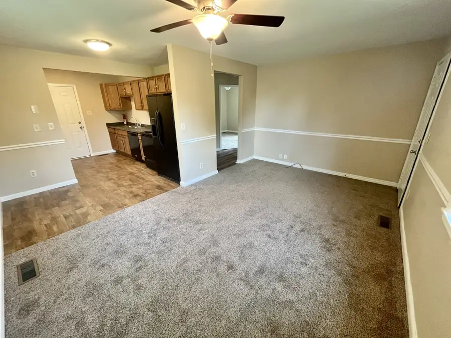 24 Maple St, Clarksville, TN 37042 - #2
