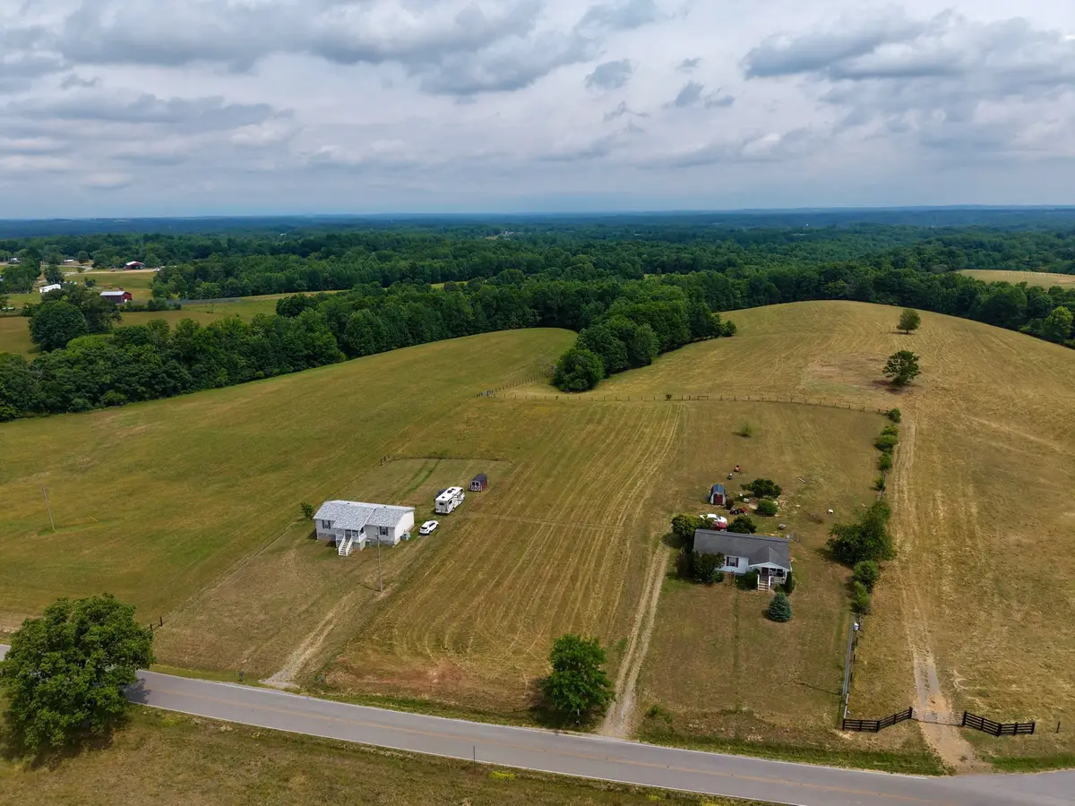 1231 Pumpkintown Rd, Red Boiling Springs, TN 37150 - #1