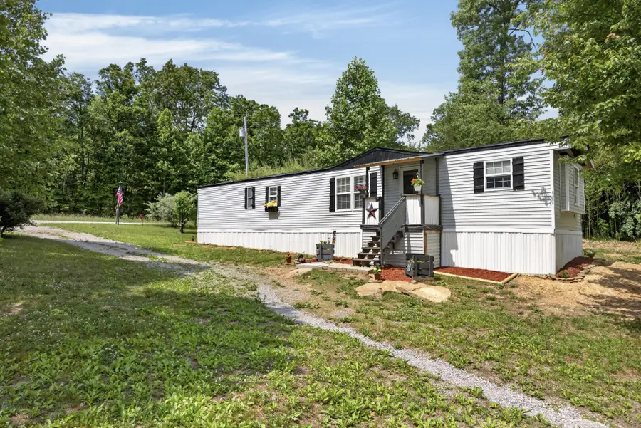 420 Oneida Ln, Wilder, TN 38589 - #2