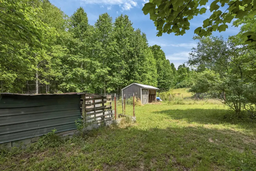 420 Oneida Ln, Wilder, TN 38589 - #3