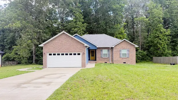 109 Mangrum Rd, Bon Aqua, TN 37025
