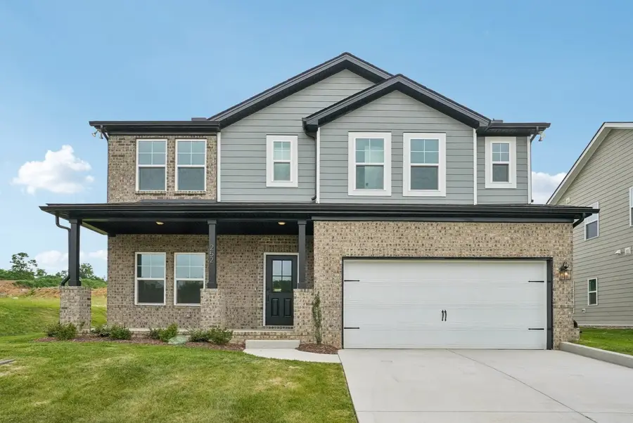 3132 Gravity Drive, Columbia, TN 38401 - #3