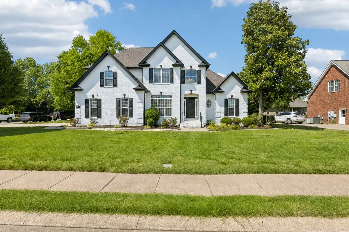 3232 Genoa Dr, Murfreesboro, TN 37128 - #1