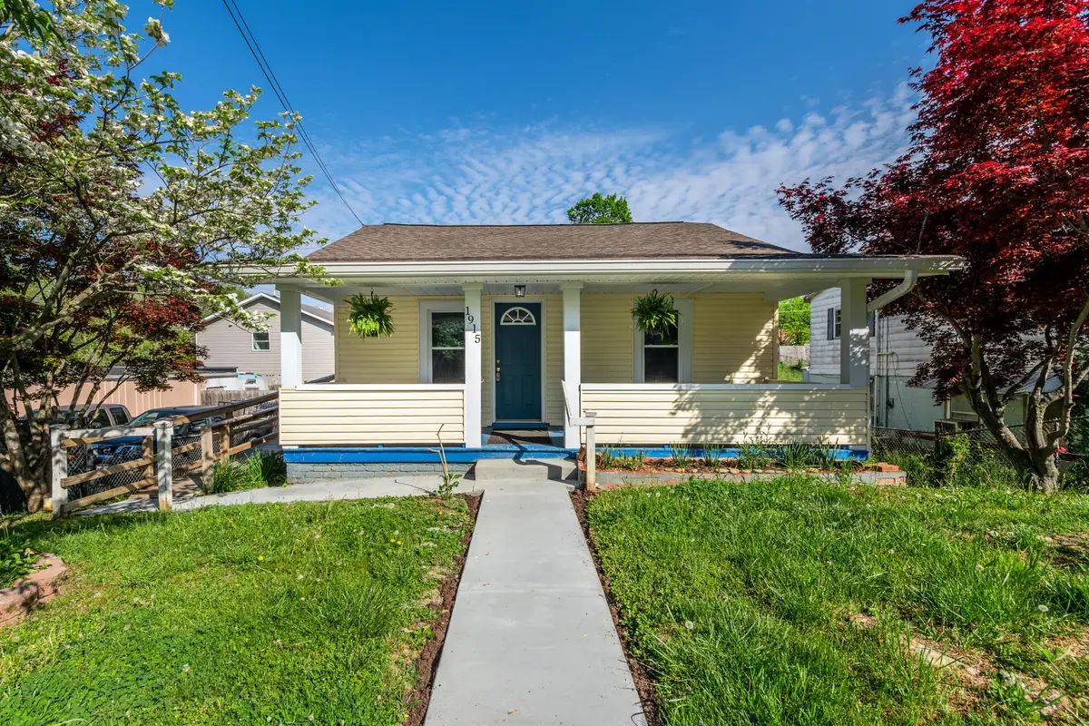 1915 Mccroskey Avenue, Knoxville, TN 37917 - #1
