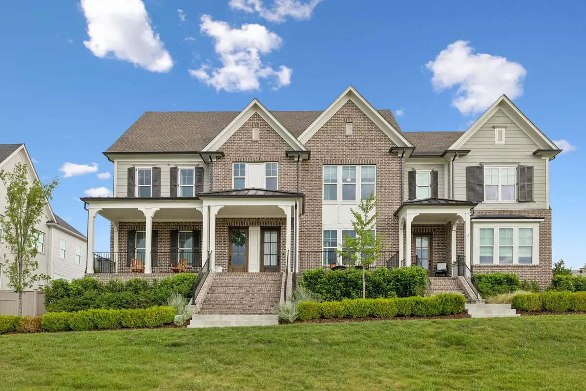 2079 Hollydale Aly, Franklin, TN 37064 - #1