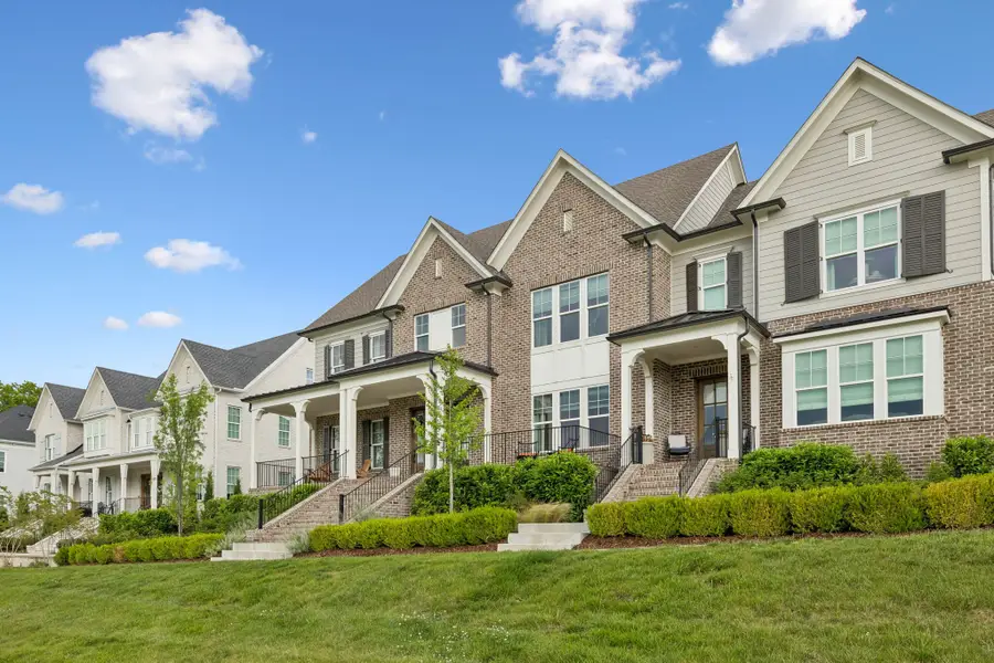 2079 Hollydale Aly, Franklin, TN 37064 - #2