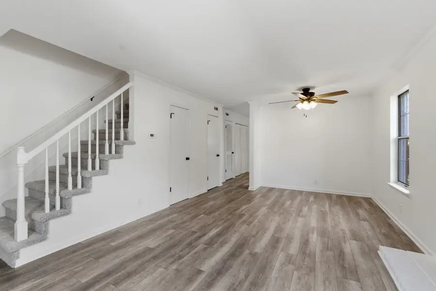 286 Donna Dr #D, Hendersonville, TN 37075 - #3