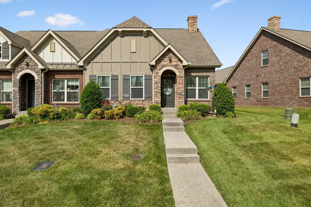 340 Carellton Dr, Gallatin, TN 37066 - #1