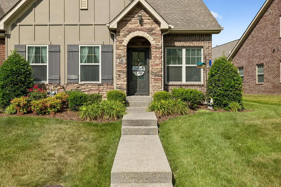 340 Carellton Dr, Gallatin, TN 37066 - #2