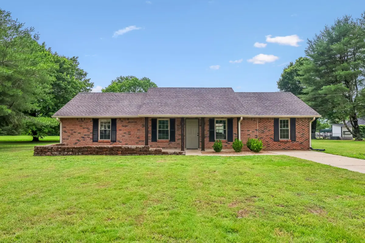 2504 Sundance Ct, Christiana, TN 37037 - #1