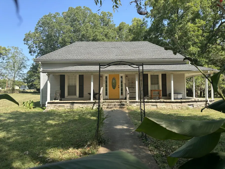1694 Verona Caney Rd, Lewisburg, TN 37091 - #2
